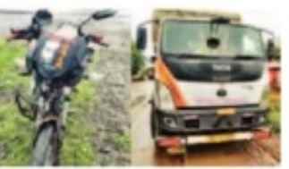 धोत्रा चौकात भीषण अपघात : ट्रकची जोरदार धडक, दुचाकीस्वार युवक ठार, वडील गंभीर जखमी