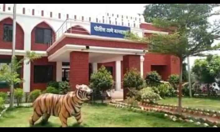 पैशाच्या वादातून जीवघेणा हल्ला,पोलीस कर्मचाऱ्यावर काठीने वार