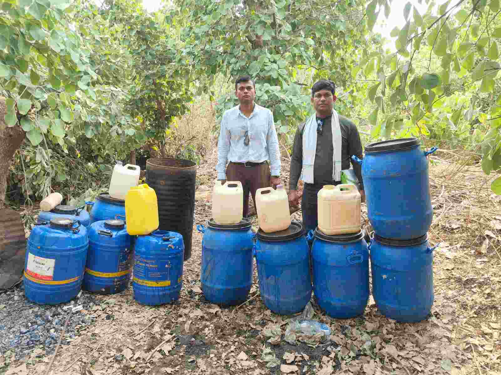 अवैध गावठी मोहावर सावंगी (मेघे) पोलिसांची धडक कारवाई