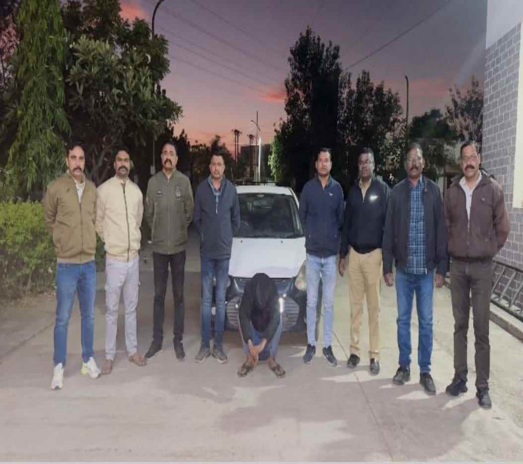 बैलबंडीचे चाक व ट्रॅक्टर चे पट्टे चोरीप्रकरणी दोन आरोपींना अटक