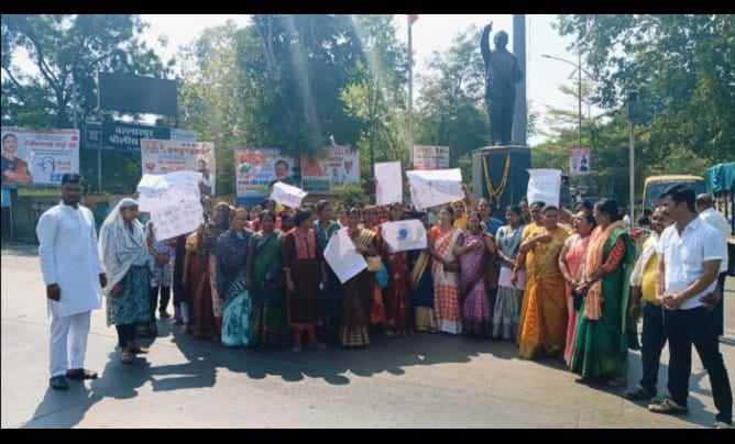 त्या चिमुकलीचा अत्याचार प्रकरणी महिला आक्रमक