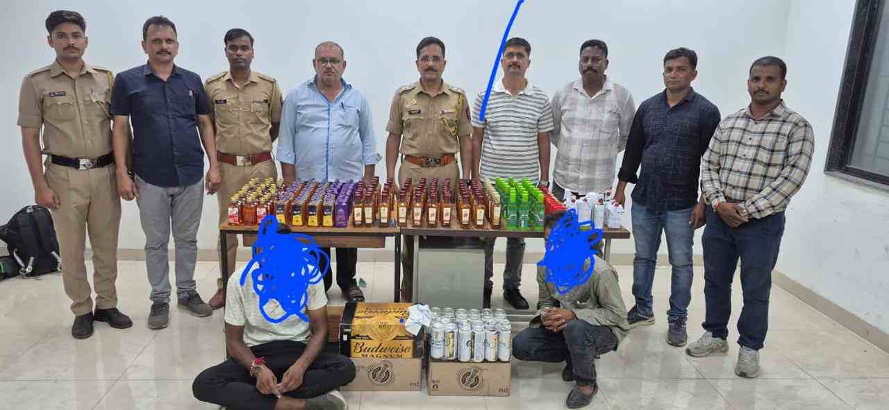 गणपति विसर्जन से पहले शराब का जखीरा जब्त