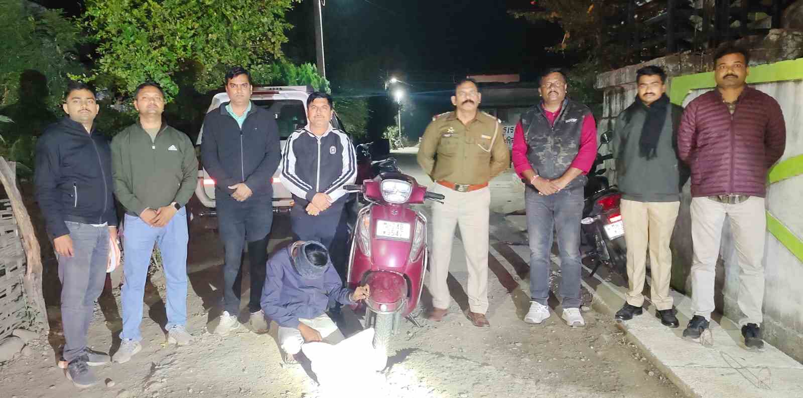 गांजा तस्करांवर स्थानिक गुन्हे शाखेची धडक कारवाई