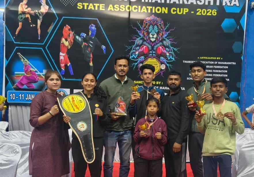 जवेरिया शेख या खेळाडूनी बेस्ट फायटर ऑफ द नाईट बेल्ट पटकावले