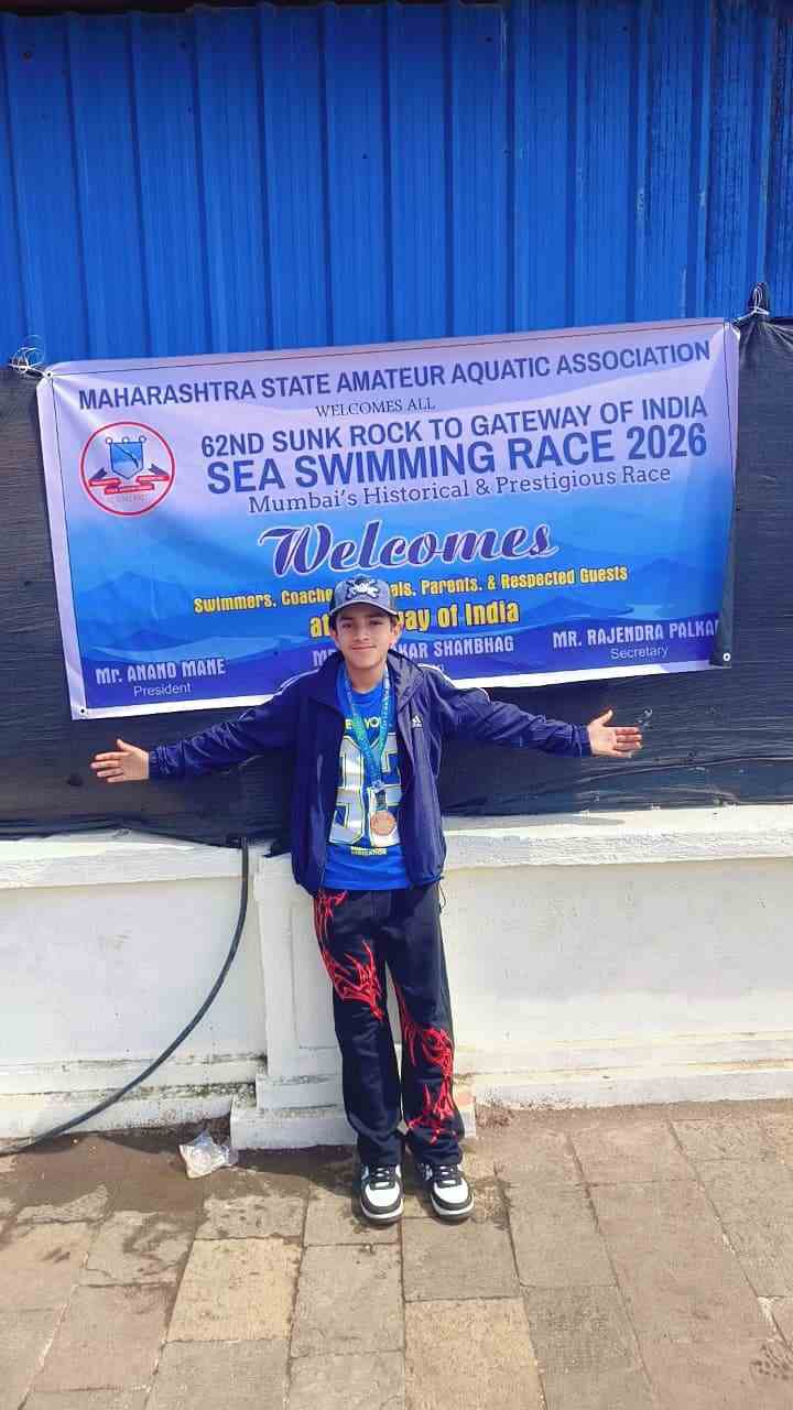 5 किमी समुद्री तैराकी पूरी कर मारूफ एजाज शेख ने वर्धा का नाम किया रोशन
