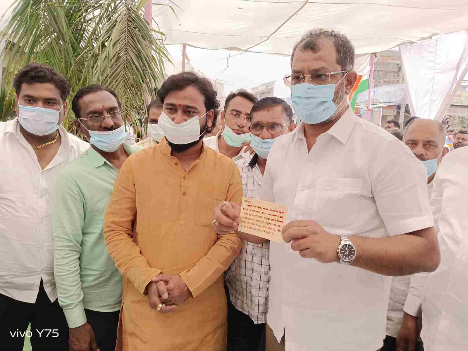 सिंदी रेल्वे येथे ग्रामीण रुग्णालयासाठी रक्तपत्र आंदोलन; खासदार अमर काळे व अतुल वांदिले यांचा पाठिंबा