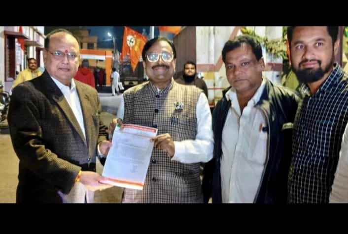 टेकडी परिसरात पोलिस चौकीची मागणी,आमदार मुनगंटीवार यांना निवेदन