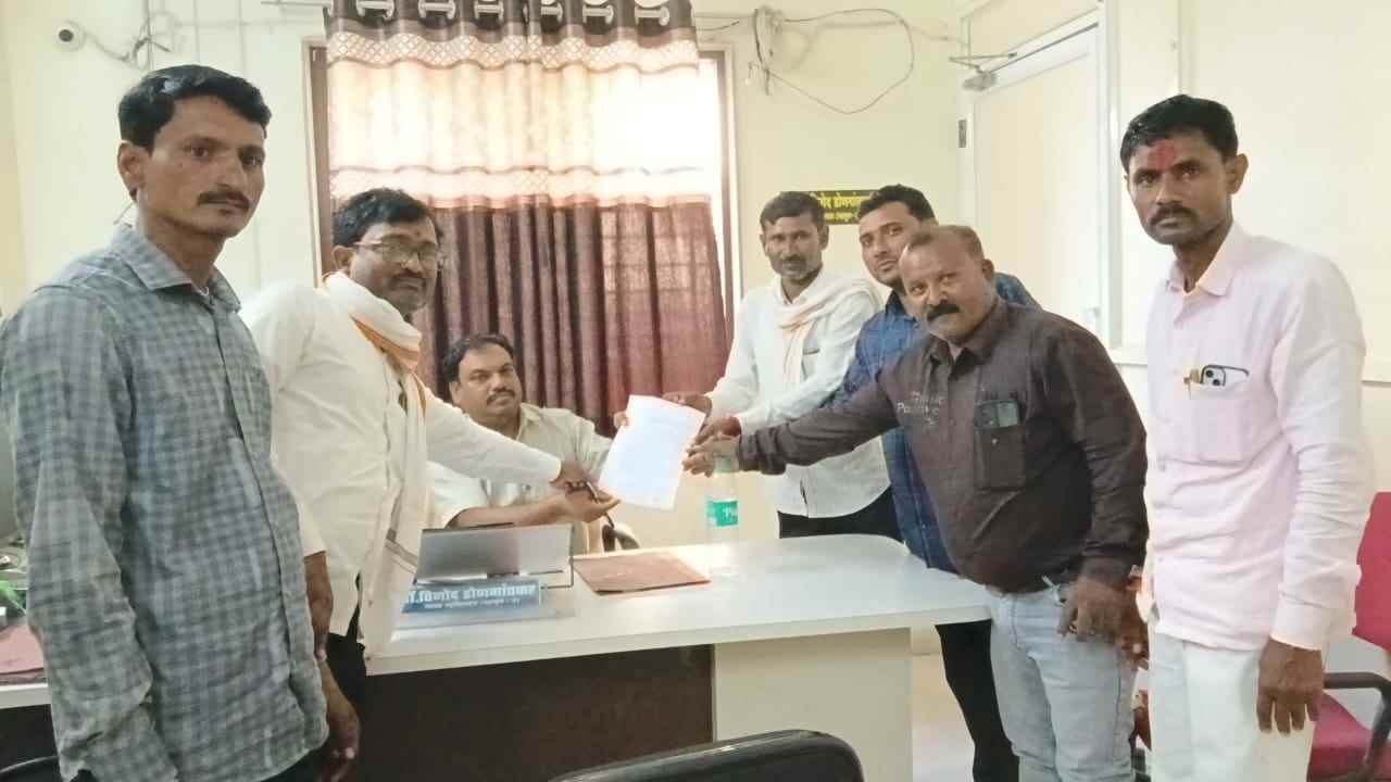 बाभुळगाव शिवारात नदी पात्र अरुंद,प्लॉटींगमुळे शेती व गावाला पुराचा गंभीर धोका